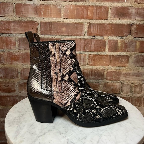 Steve Madden Black & Pink Snakeskin Silver Metallic Ankle Boots -Size 10 -SH01 - Picture 3 of 9